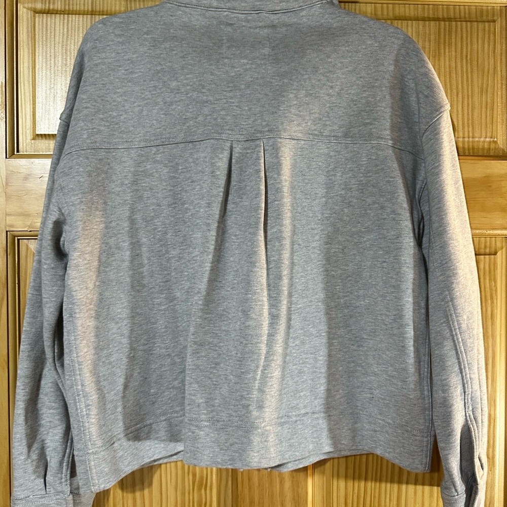 Aerie Pocket Detail Gray Shacket - Picture 6 of 6